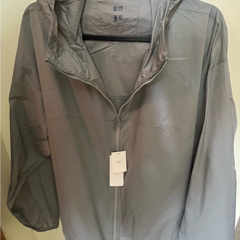 UNI QLO Gray Grey Pocketable UNIQLO UV protection Parka（3D cut）Men Sz XL